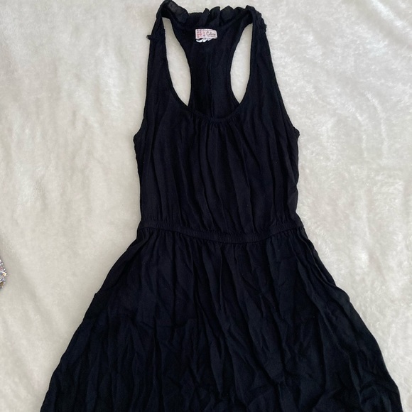 Black strapped dress - Picture 1 of 1